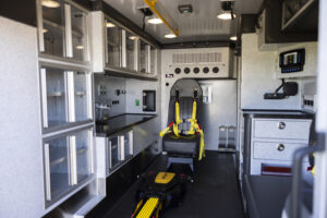 Braun-Super-Chief-Type-I-Ambulance-Interior2