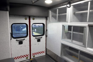 Express-Plus-Type-I-Ambulance-Braun-Interior6